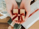 gift1 gift1