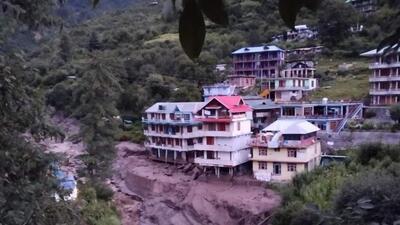 A flash flood hit the Tosh area of Manikaran in Kullu district of Himachal Pradesh on Tuesday morning. (HT Photo) A flash flood hit the Tosh area of Manikaran in Kullu district of Himachal Pradesh on Tuesday morning. (HT Photo)