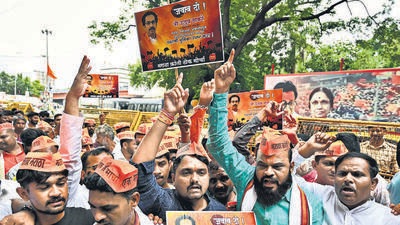 Mumbai, India - July 30, 2024: Maratha Kranti Thok Morcha workers staged a protest outside Shiv Sena (UBT) party chief Uddhav Thackeray's residence, Matoshree, in the Bandra area of Mumbai. They demanded that the Shiv Sena (UBT) party support the Maratha reservation. Mumbai, India, July 30, 2024. (Photo by Raju Shinde/ Hindustan Times) (Hindustan Times) Mumbai, India - July 30, 2024: Maratha Kranti Thok Morcha workers staged a protest outside Shiv Sena (UBT) party chief Uddhav Thackeray's residence, Matoshree, in the Bandra area of Mumbai. They demanded that the Shiv Sena (UBT) party support the Maratha reservation. Mumbai, India, July 30, 2024. (Photo by Raju Shinde/ Hindustan Times) (Hindustan Times)