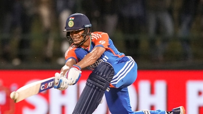 Sri Lanka won the toss, which was delayed by over 40 minutes due to a wet outfield due to rain, and chose to bowl first. Unlike what was the case in the first two matches, India's top four collapsed in the powerplay. They lost their fifth wicket before the 10th over but Shubman Gill stayed put at one end.&nbsp; (PTI)