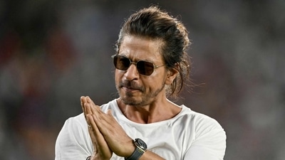 Shah Rukh Khan will reportedly undergo medical treatment and fly to the US today. (File Photo/AFP) Shah Rukh Khan will reportedly undergo medical treatment and fly to the US today. (File Photo/AFP)