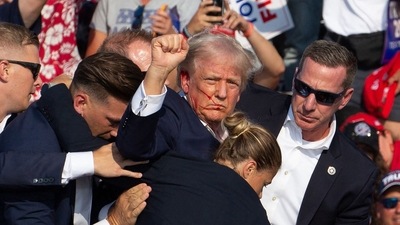 Donald Trump was delayed from taking Nashville stage due to another security lapse (AFP) Donald Trump was delayed from taking Nashville stage due to another security lapse (AFP)