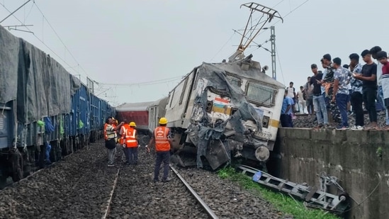 Howrah-Mumbai passenger train derailed near the town of Barabamboo in Jharkhand state, India, Tuesday, July 30, 2024. (AP Photo)(AP)
