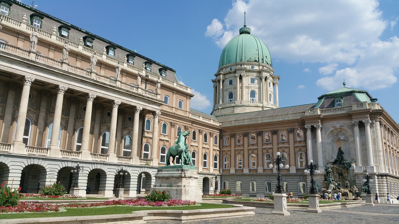 On good sunny days, Buda Castle gives the best views of the city. 