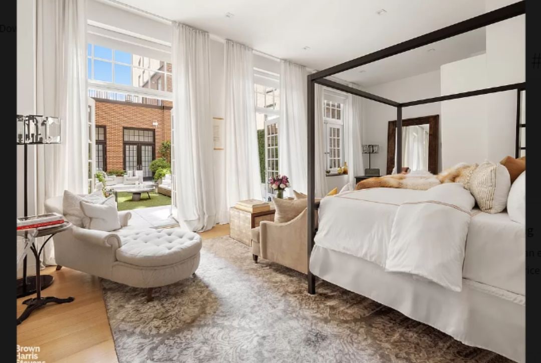 The Whitman mansion has four bedrooms.(Brown Harris Stevens via StreetEasy)