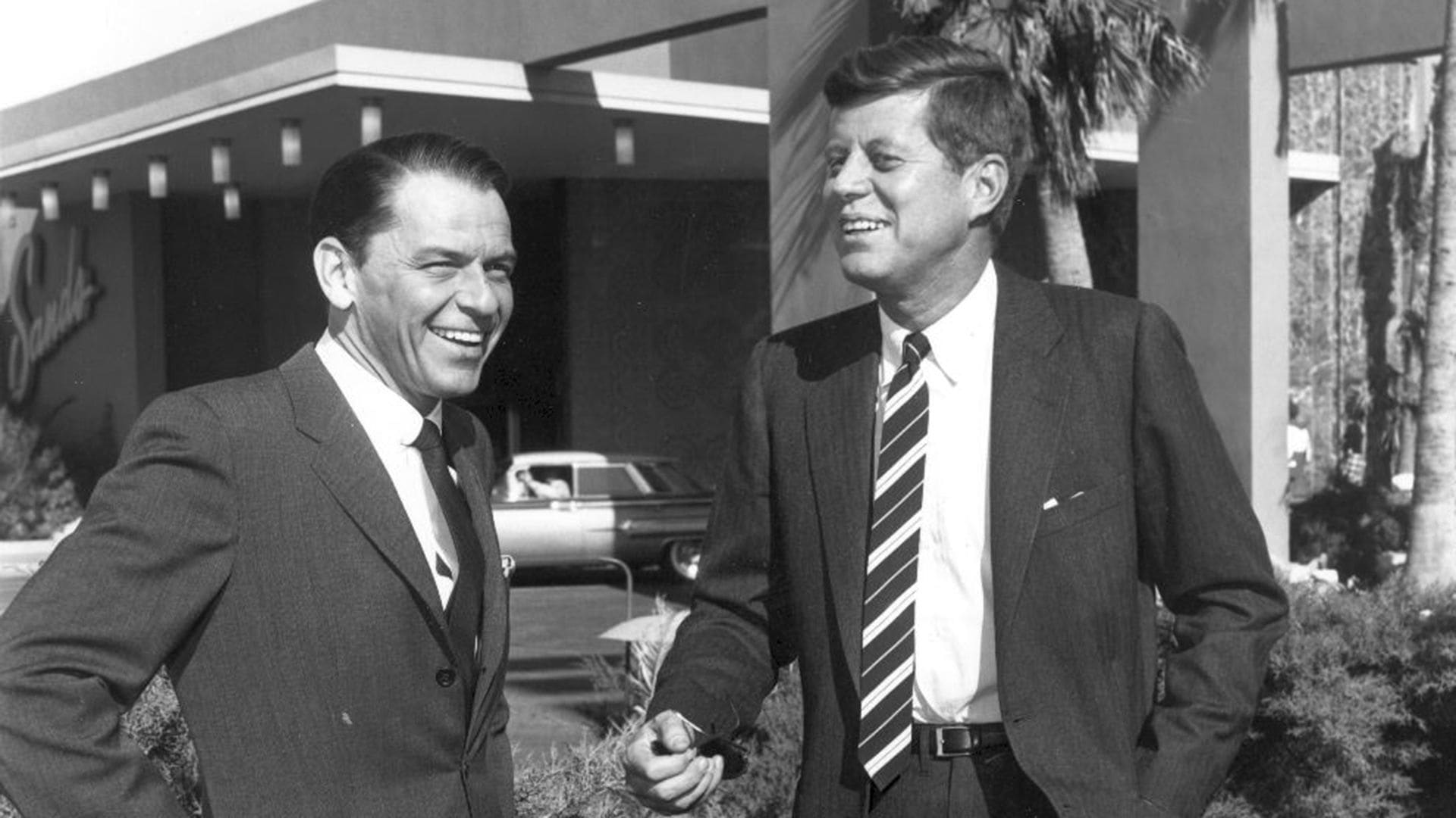 Frank Sinatra and John F Kennedy in a pictures together.