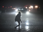 The IMD said that clouds have converged over Delhi from all sides.(Sunil Ghosh / Hindustan Times) The IMD said that clouds have converged over Delhi from all sides.(Sunil Ghosh / Hindustan Times)