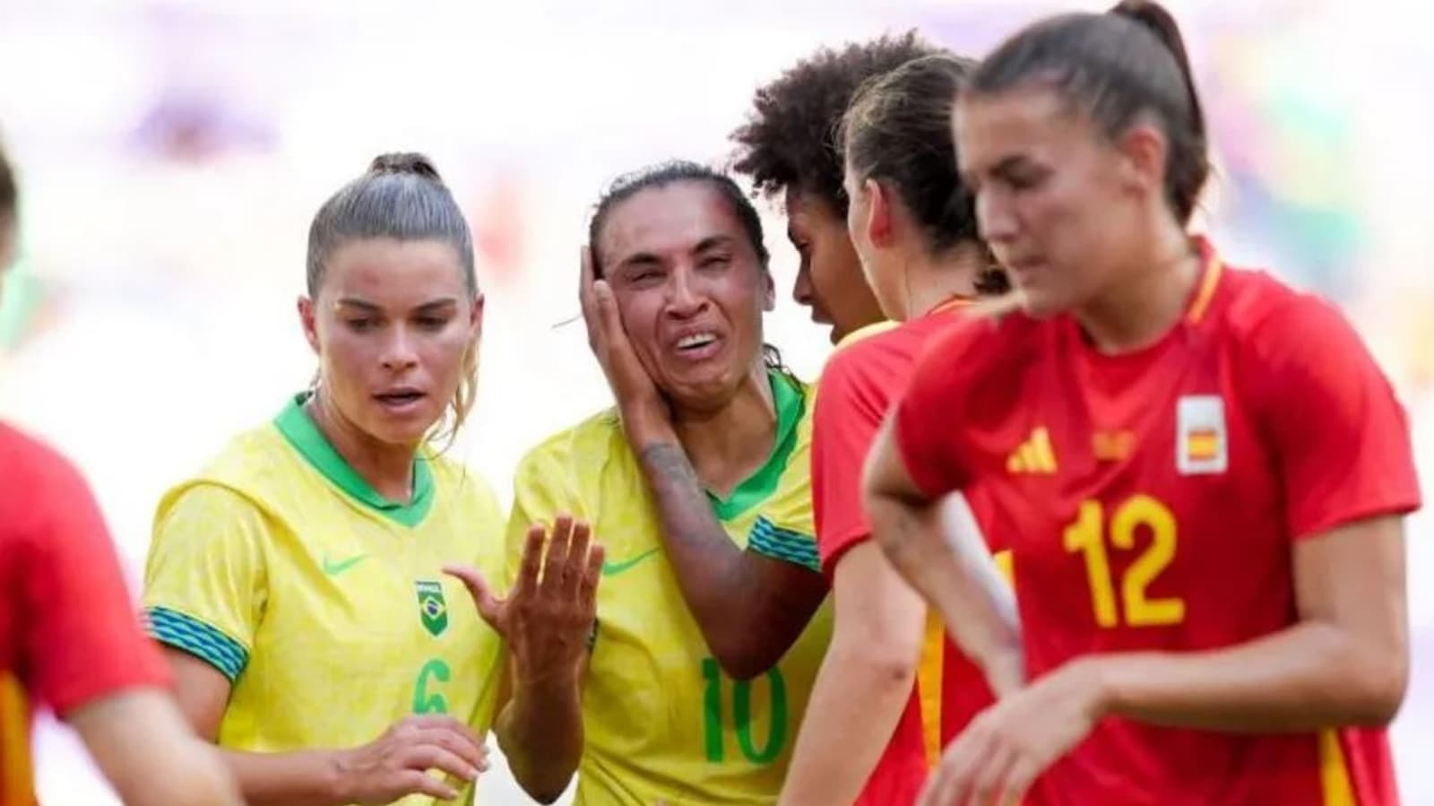 Marta sent off for coldblooded headkick; Brazil legend in tears after