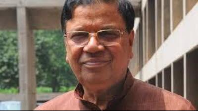 After meeting an NHM delegation, Health minister Kamal Gupta said, “They are like our brothers and bureaucracy has a positive response on their demands. Meetings will take place and I believe there will be an agreement between both and the strike will get over within a day or two.” (HT File) After meeting an NHM delegation, Health minister Kamal Gupta said, “They are like our brothers and bureaucracy has a positive response on their demands. Meetings will take place and I believe there will be an agreement between both and the strike will get over within a day or two.” (HT File)
