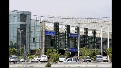 The allotment of these plots will be carried out through an e-auction, with reserve prices set between  ₹32,375- 35,612 per square metre (sqm), said Yamuna authority officials. (Above) The Yamuna authority office. (HT Archive)