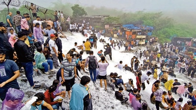 The decision was taken following a decrease in rainfall and water release in tourist areas around Mulshi and Maval.   (HT PHOTO)