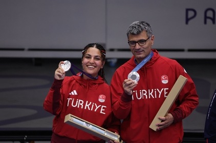 Yusef Dikec and Ilayda Tarhan of Turkey Yusef Dikec and Ilayda Tarhan of Turkey