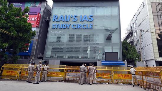 ?In dismissing both bail applications, the court emphasised that the investigation is at an early stage and the role of other civic authorities is under scrutiny. (Arvind Yadav/HT)