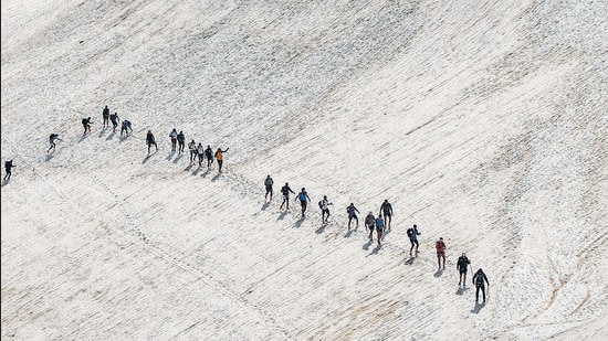 Indian hockey players walking on glaciers in the Alps. (Annika Horn)