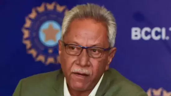 https://www.mobilemasala.com/sports/Anshuman-Gaekwad-former-India-cricketer-and-coach-passes-away-at-71-after-prolonged-battle-with-cancer-i286011