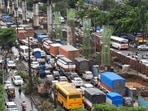 Vehicles stuck on Ghodbunder Road in Thane. (PRAFUL GANGURDE/HT PHOTO) Vehicles stuck on Ghodbunder Road in Thane. (PRAFUL GANGURDE/HT PHOTO)