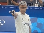 Turkey's Yusuf Dikec wins social media with his casual confidence at Paris Olympics.(X/@PicturesFoIder) Turkey's Yusuf Dikec wins social media with his casual confidence at Paris Olympics.(X/@PicturesFoIder)