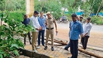 Police personnel at the spot where the three pedestrians were electrocuted to death. (Parveen Kumar/HT) Police personnel at the spot where the three pedestrians were electrocuted to death. (Parveen Kumar/HT)