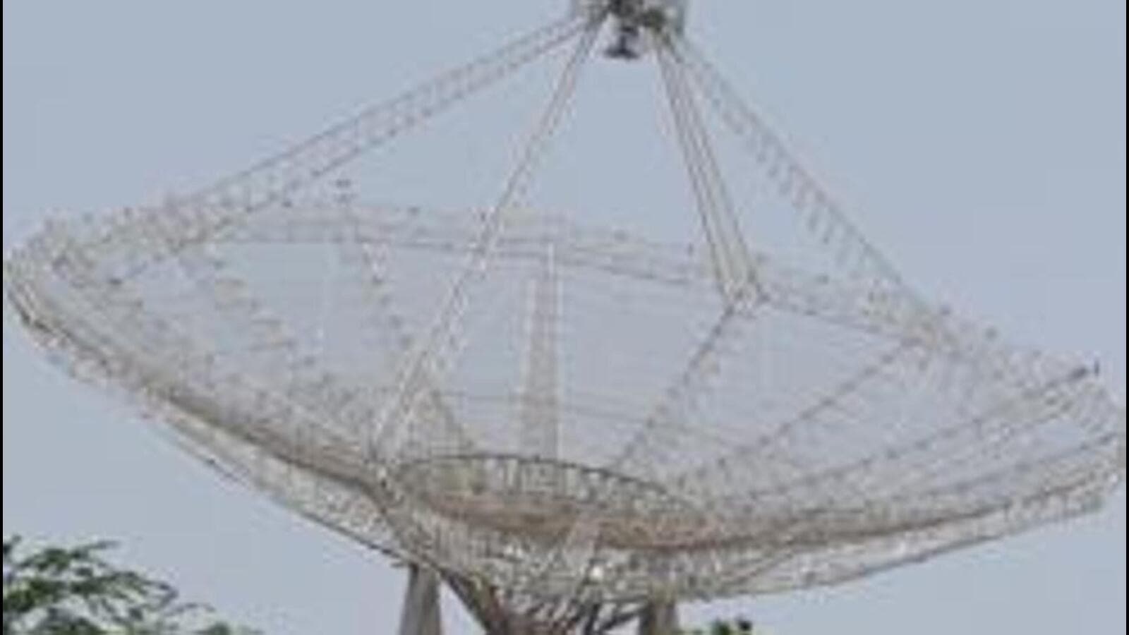 Indian astronomers discover 34 new Giant Radio Sources using GMRT