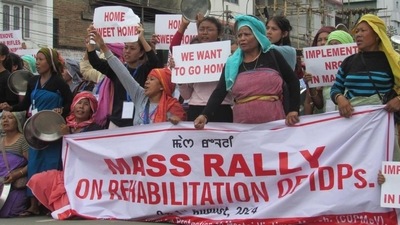 A protest was held on Thursday by people displaced by the ethnic violence in the state, demanding their resettlement (HT Photo/Sourced) A protest was held on Thursday by people displaced by the ethnic violence in the state, demanding their resettlement (HT Photo/Sourced)