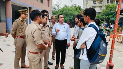 A team comprising officials of Greater Noida authority, fire department, education department and city magistrate, inspected three coaching centres in Greater Noida on Wednesday. (HT Photo)