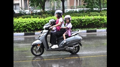As per IMD officials, while chances of rain will continue in the coming days as well, intensity is likely to be lesser. It will further decrease from August 4. (Keshav Singh/HT) As per IMD officials, while chances of rain will continue in the coming days as well, intensity is likely to be lesser. It will further decrease from August 4. (Keshav Singh/HT)