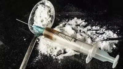 The passenger was intercepted and, on sustained interrogation, admitted that she had ingested contraband in the form of capsules. (HT Photos) The passenger was intercepted and, on sustained interrogation, admitted that she had ingested contraband in the form of capsules. (HT Photos)