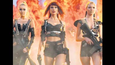 Taylor Swift’s Bad Blood (2014) was allegedly about Perry’s theft of Swift’s backup dancers .