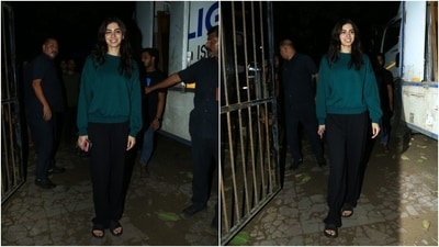Khushi Kapoor showed how less is more as she stepped out in the city wearing a casual-chic ensemble. She wore a green jumper and black trousers styled with loose tresses and no makeup. (HT Photo/Varinder Chawla) Khushi Kapoor showed how less is more as she stepped out in the city wearing a casual-chic ensemble. She wore a green jumper and black trousers styled with loose tresses and no makeup. (HT Photo/Varinder Chawla)