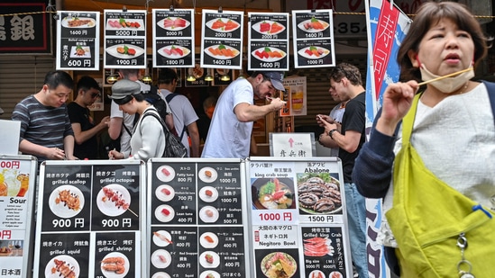 Japan’s rice reserves hit new low as foreign tourists dig into sushi and onigiri.(File photo)