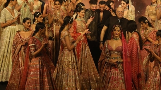 Designer Tarun Tahiliani had to redo his show at Hyundai India Couture Week because some of patrons couldn't enter the show area because the gathering was large in number. 