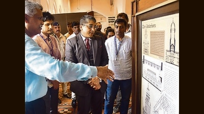 Mumbai, India – Aug 02, 2024: 46th UNESCO World Heritage Site Committee Hon. President and India's UNESCO Hon. Ambassador Mr. Vishal Sharma visited the historic building of Brihanmumbai Municipal Corporation Headquarters, in Mumbai, India, on Friday, Aug 02, 2024. (Photo by Bhushan Koyande/HT Photo) Mumbai, India – Aug 02, 2024: 46th UNESCO World Heritage Site Committee Hon. President and India's UNESCO Hon. Ambassador Mr. Vishal Sharma visited the historic building of Brihanmumbai Municipal Corporation Headquarters, in Mumbai, India, on Friday, Aug 02, 2024. (Photo by Bhushan Koyande/HT Photo)