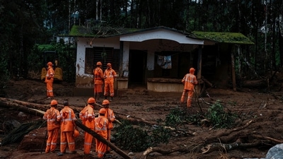Chief minister Pinarayi Vijayan has said that there is nobody left to be saved now and that the rescue missions are mostly finding bodies now. (AP) (HT_PRINT) Chief minister Pinarayi Vijayan has said that there is nobody left to be saved now and that the rescue missions are mostly finding bodies now. (AP) (HT_PRINT)
