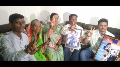 Swapnil Kusale’s family celebrates his heroics in Paris Olympics. (HT PHOTO) Swapnil Kusale’s family celebrates his heroics in Paris Olympics. (HT PHOTO)