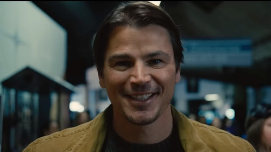 Josh Hartnett plays a serial killer in Trap.