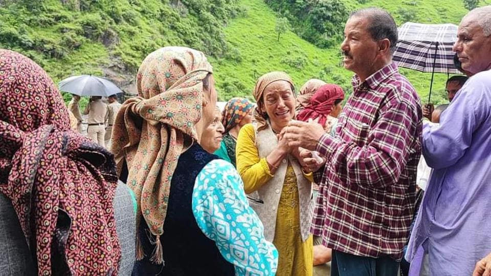 Residents mourning their loss after the cloudburst at Samej in Rampur tehsil of Shimla district on Friday. (HT Photo) Residents mourning their loss after the cloudburst at Samej in Rampur tehsil of Shimla district on Friday. (HT Photo)