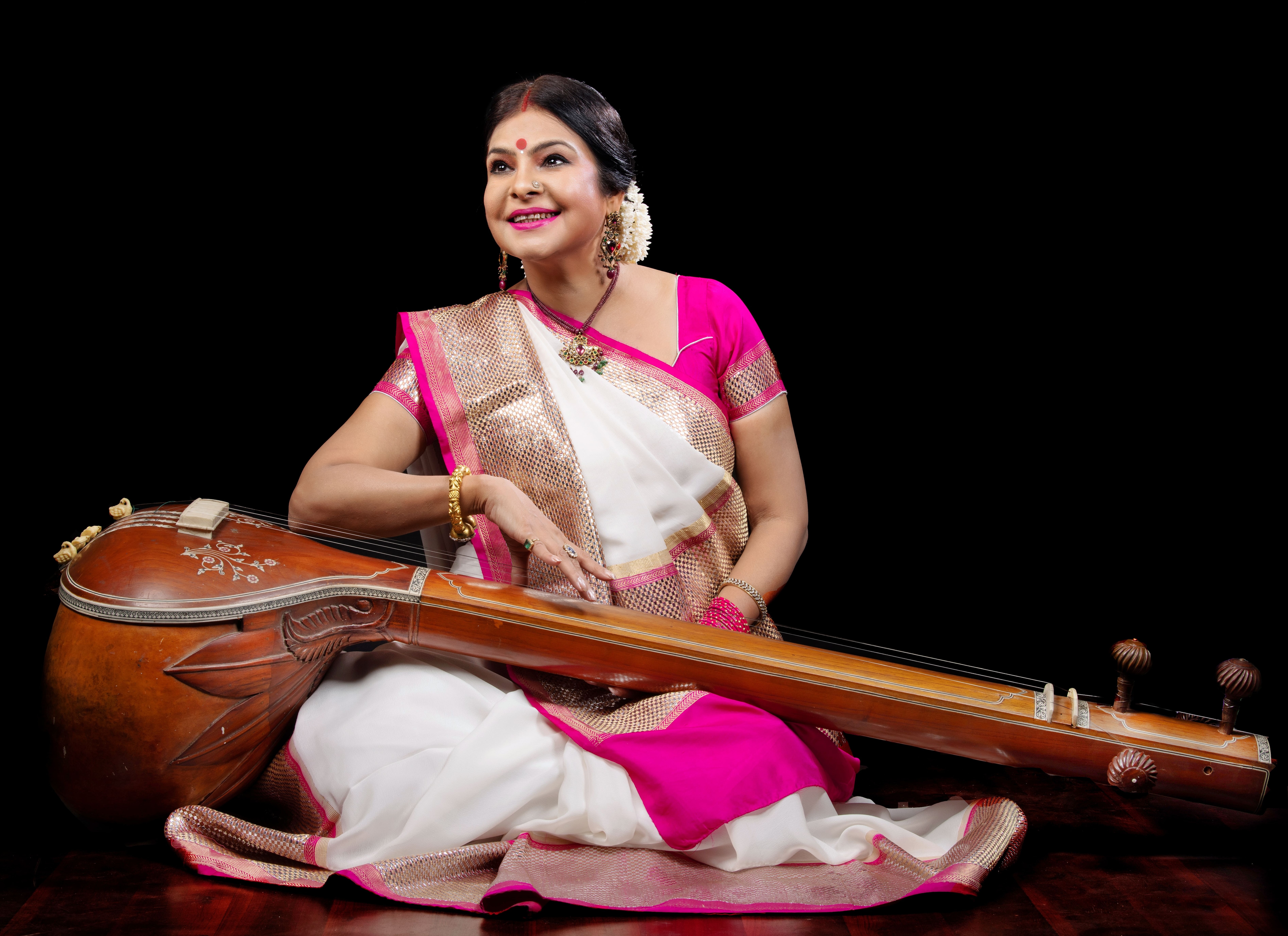 Singer Malini Awasthi to celebrate Indian heritage with bandishes at a concert in Mumbai