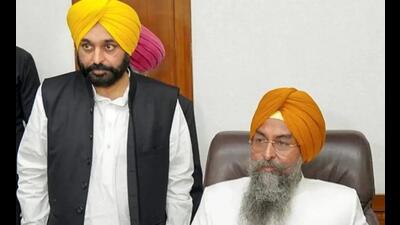 A day after the Centre denied chief minister Bhagwant Mann political clearance to visit Paris Olympics on security grounds, it declined permission to Punjab Vidhan Sabha Speaker Kultar Singh Sandhwan (right) to travel to Kentucky in the US on Saturday. (PTI file photo) A day after the Centre denied chief minister Bhagwant Mann political clearance to visit Paris Olympics on security grounds, it declined permission to Punjab Vidhan Sabha Speaker Kultar Singh Sandhwan (right) to travel to Kentucky in the US on Saturday. (PTI file photo)