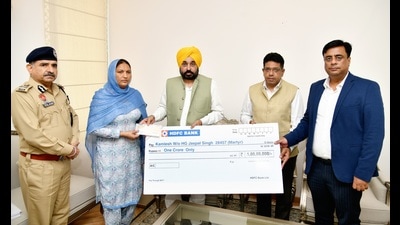 Chief minister Bhagwant Mann on Saturday gave cheque for  ₹1 crore as insurance cover to the family of home guards jawan Jaspal Singh who laid down his life in the line of duty. (Photo: X)
