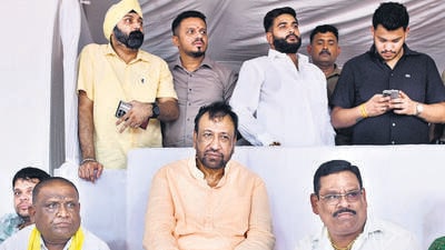 Navi Mumbai, India - Aug. 1, 2024:Shiv Sena Leader Vijay Chougule sat on hunger strike for slum redevelopment at Airoli in Navi Mumbai, India, on Thursday, August 1, 2024. (Photo by Bachchan Kumar/ HT PHOTO) (HT PHOTO) Navi Mumbai, India - Aug. 1, 2024:Shiv Sena Leader Vijay Chougule sat on hunger strike for slum redevelopment at Airoli in Navi Mumbai, India, on Thursday, August 1, 2024. (Photo by Bachchan Kumar/ HT PHOTO) (HT PHOTO)