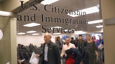 According to US Department of Homeland Security (DHS) estimates, 500,000 noncitizen wives of citizens of the US, who may be qualified for this procedure, have lived in the country on average for 23 years. (AFP File Photo)