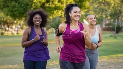 Having morning or evening workout plans with our bestie is the perfect way to be healthy together. (Unsplash) Having morning or evening workout plans with our bestie is the perfect way to be healthy together. (Unsplash)