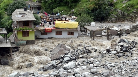 The government's biggest priority at the moment is to retrieve the bodies and restore connectivity in the flood-stricken parts of the state, said minister Vikramaditya Singh(ANI)