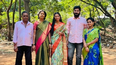 Jyothi believes that staying connected to one's roots fuels the potential to reach new heights in life and career. Her family, her greatest source of strength, plays a pivotal role in her life. She always ensures to spend quality time with her parents and aims to fulfill their dreams by winning a medal at the world's most prestigious sporting event. Jyothi believes that staying connected to one's roots fuels the potential to reach new heights in life and career. Her family, her greatest source of strength, plays a pivotal role in her life. She always ensures to spend quality time with her parents and aims to fulfill their dreams by winning a medal at the world's most prestigious sporting event.
