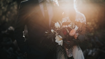 The couple sent people "you are not invited" wedding cards. (Unsplash)