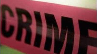 Gang of youth barged into wine shop and attacked the owner and staff with iron rods spreading panic in Camp area Sunday night. ((PIC FOR REPRESENTATION))