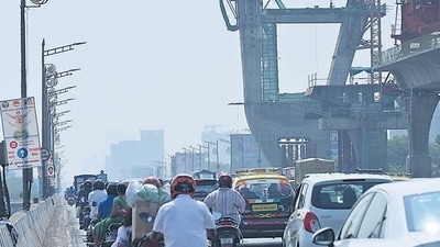Construction work on WEH. Representational Image. (Satish Bate/HT Photo) Construction work on WEH. Representational Image. (Satish Bate/HT Photo)