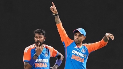 India's Suryakumar Yadav and Hardik Pandya during the first T20I in Sri Lanka. (PTI) India's Suryakumar Yadav and Hardik Pandya during the first T20I in Sri Lanka. (PTI)