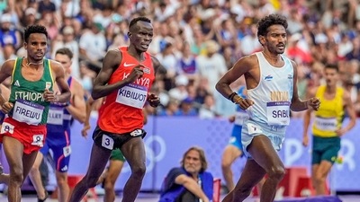 Paris: India's Avinash Sable competes in the Men's 3000m Steeplechase Round 1 athletics event at the 2024 Summer Olympics (PTI) Paris: India's Avinash Sable competes in the Men's 3000m Steeplechase Round 1 athletics event at the 2024 Summer Olympics (PTI)