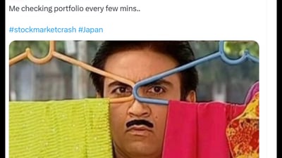 A meme on the stock market crash. (X)